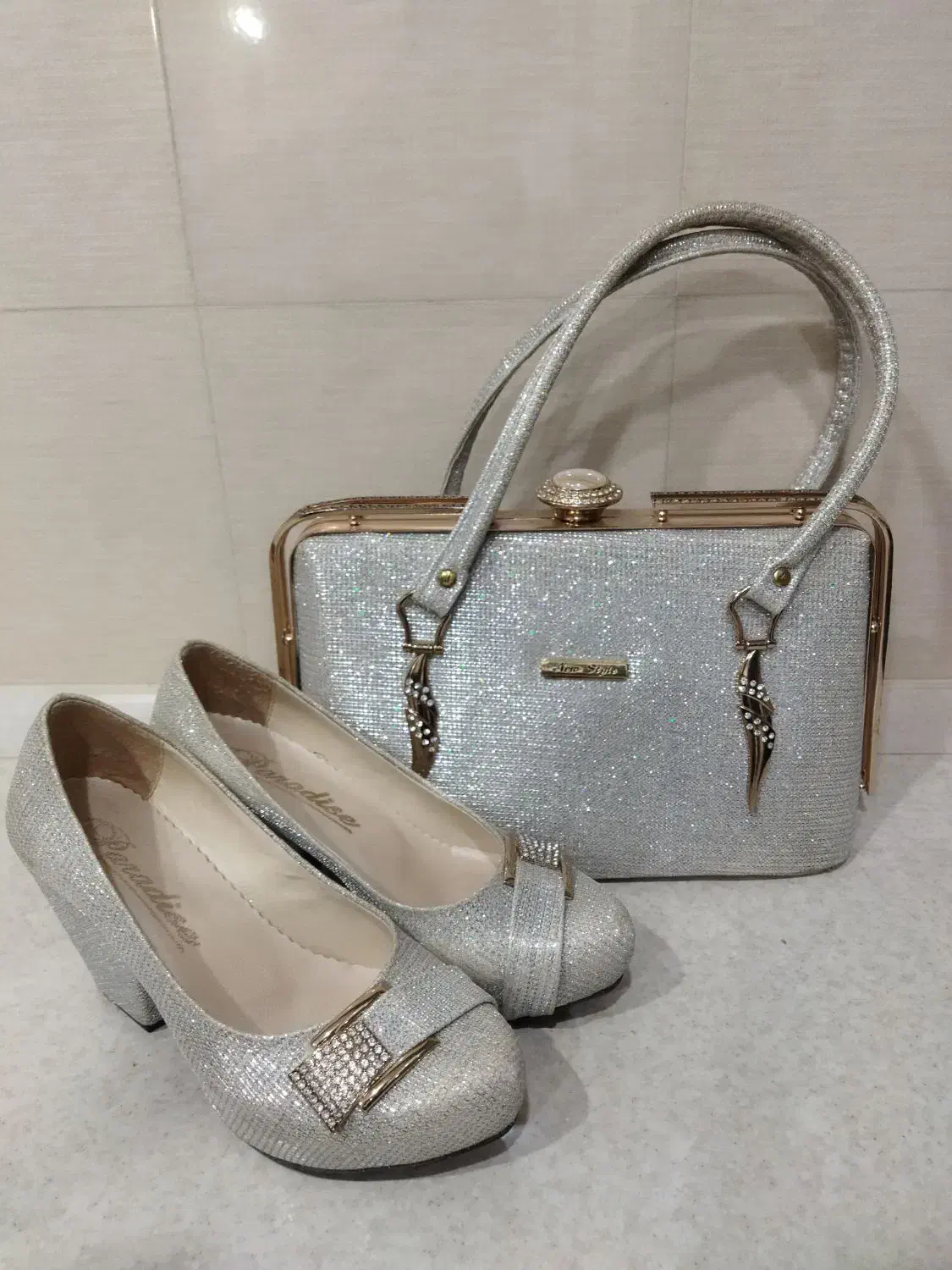 کیف وکفش مجلسی|کیف، کفش، کمربند|فلاورجان, |دیوار