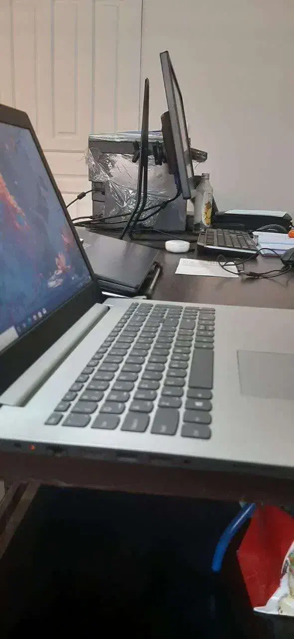 LENOVO ip330|رایانه همراه|تهران, فلسطین (میدان انقلاب)|دیوار