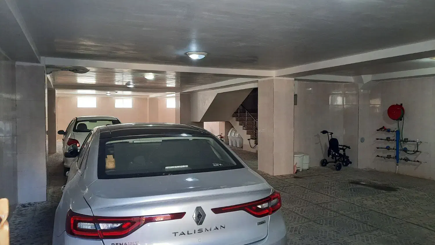 واحد ۱۸۴ متری مصلی - دو بر|فروش آپارتمان|ایلام, |دیوار