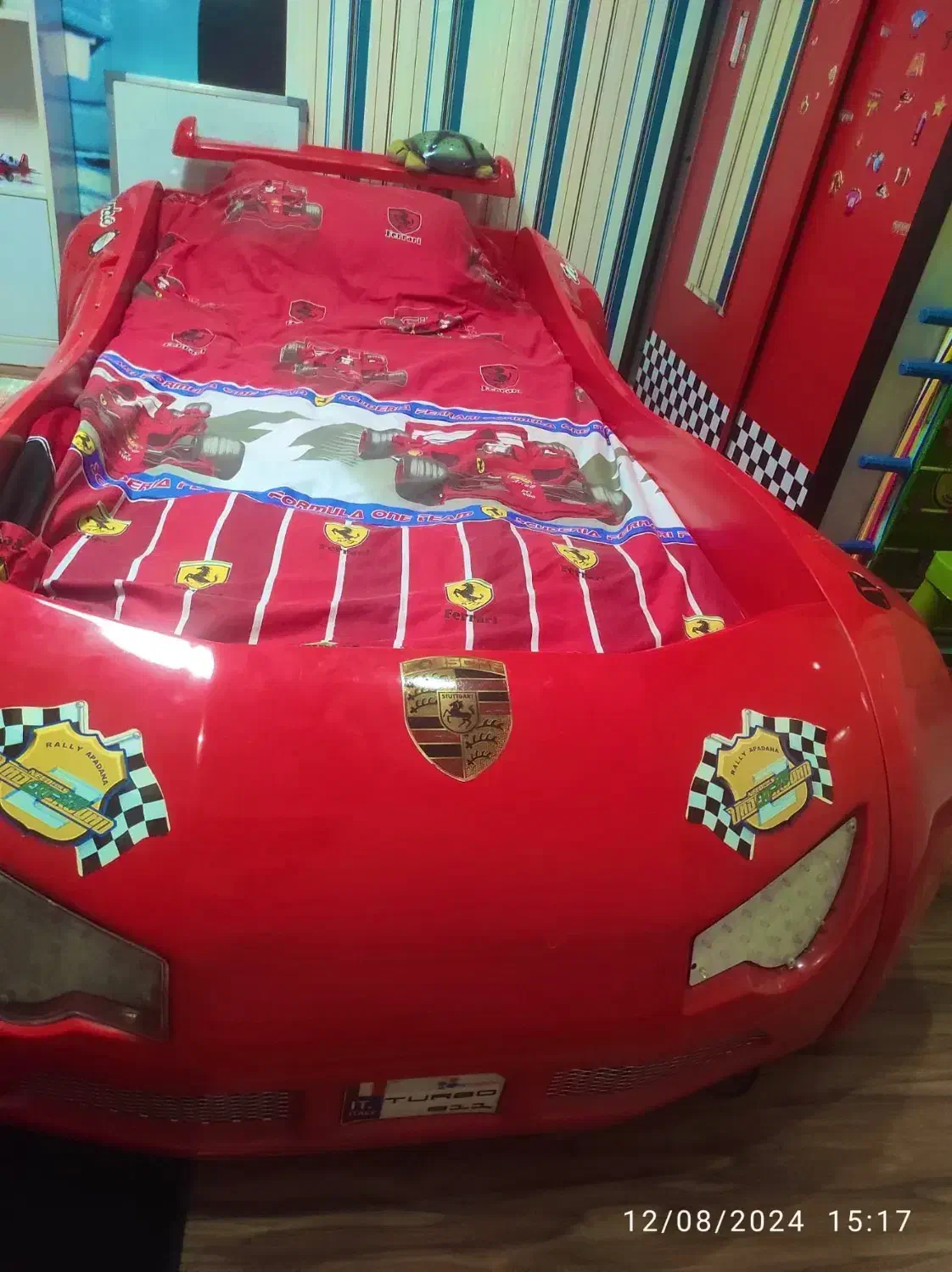 تخت خواب نوجوان ماشینی مدل پورشه در حد نو|تخت و سرویس خواب|تهران, مهران|دیوار