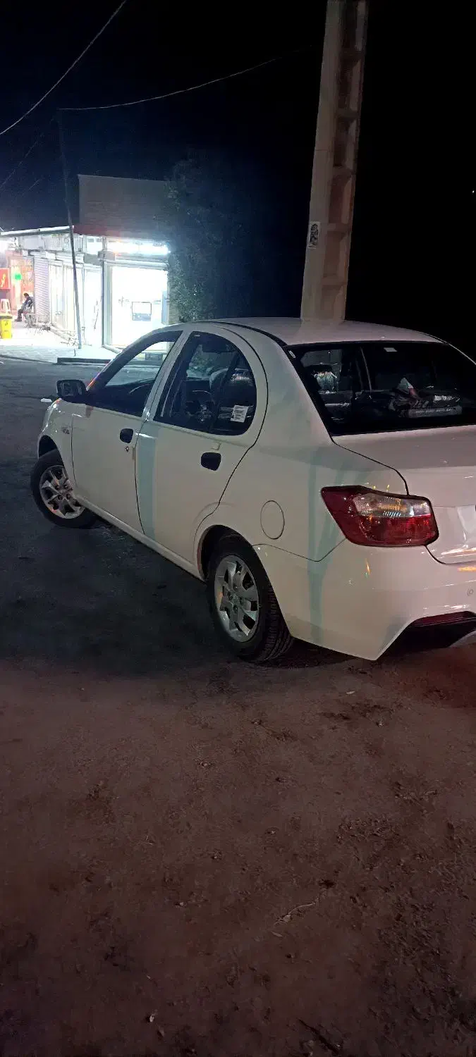 فروش فوری ساینا ۴۰۴S تک سوز|خودرو سواری و وانت|فولادشهر, B7|دیوار