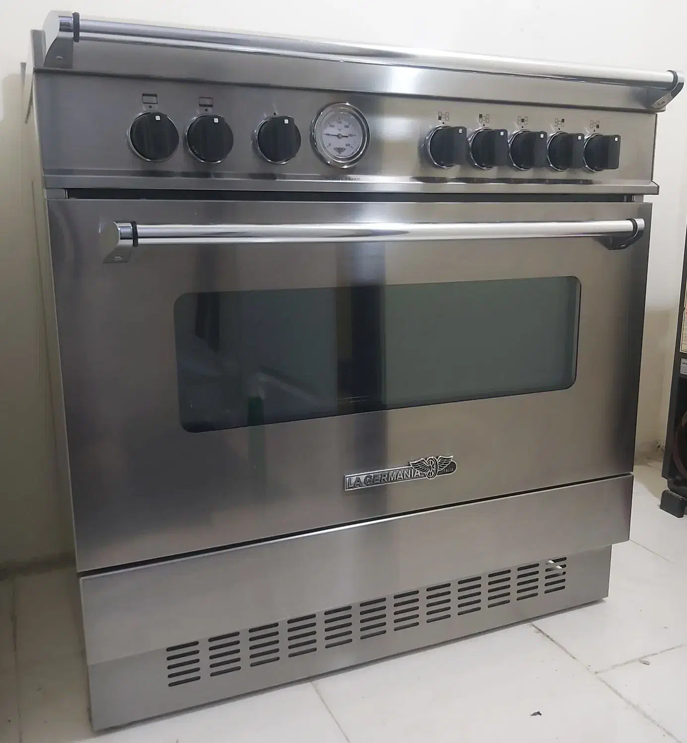 اجاق گاز فر دار لوکس La Germania (لاجرمانیـا)|اجاق گاز و لوازم برقی پخت‌وپز|تهران, تهرانپارس غربی|دیوار
