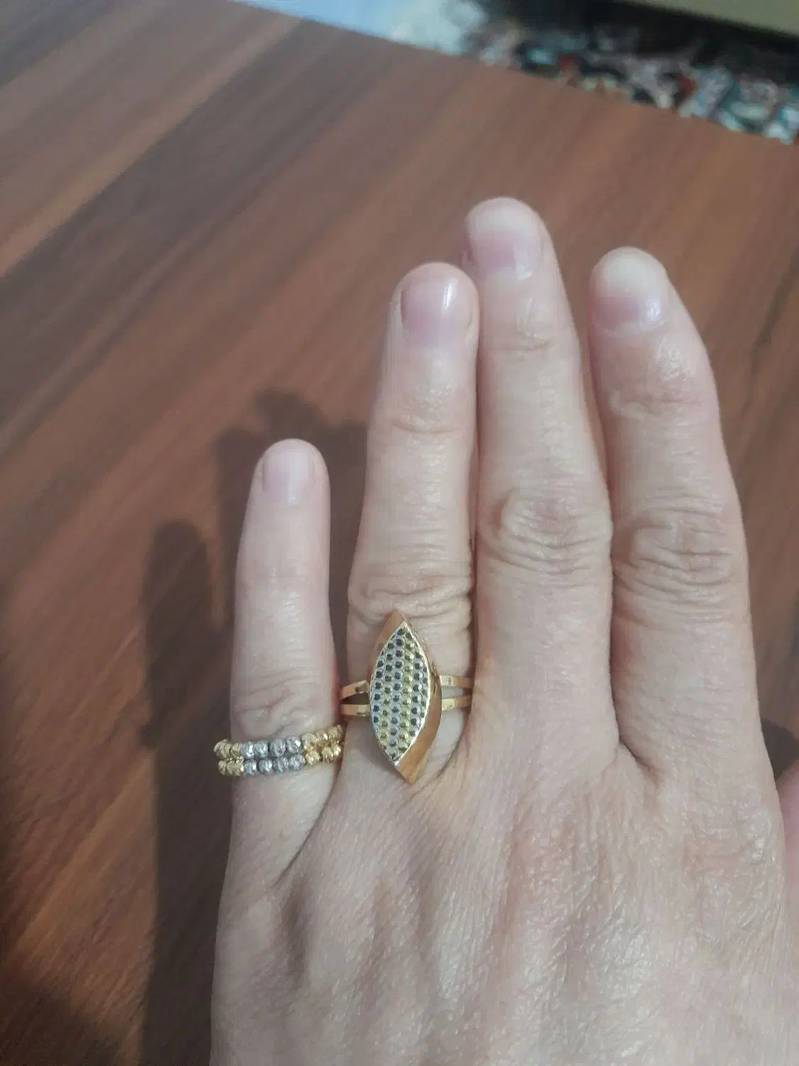 تعدادی طلا با ۴ درصد|جواهرات|بجنورد, |دیوار