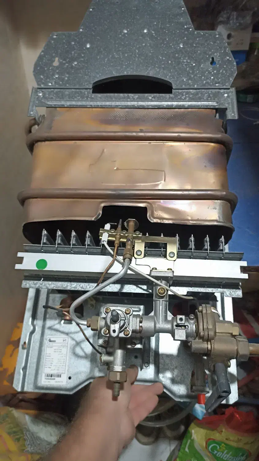 آبگرمکن گازی بوتان 3115|آبگرمکن، پکیج، شوفاژ|محمدشهر, محمدشهر|دیوار