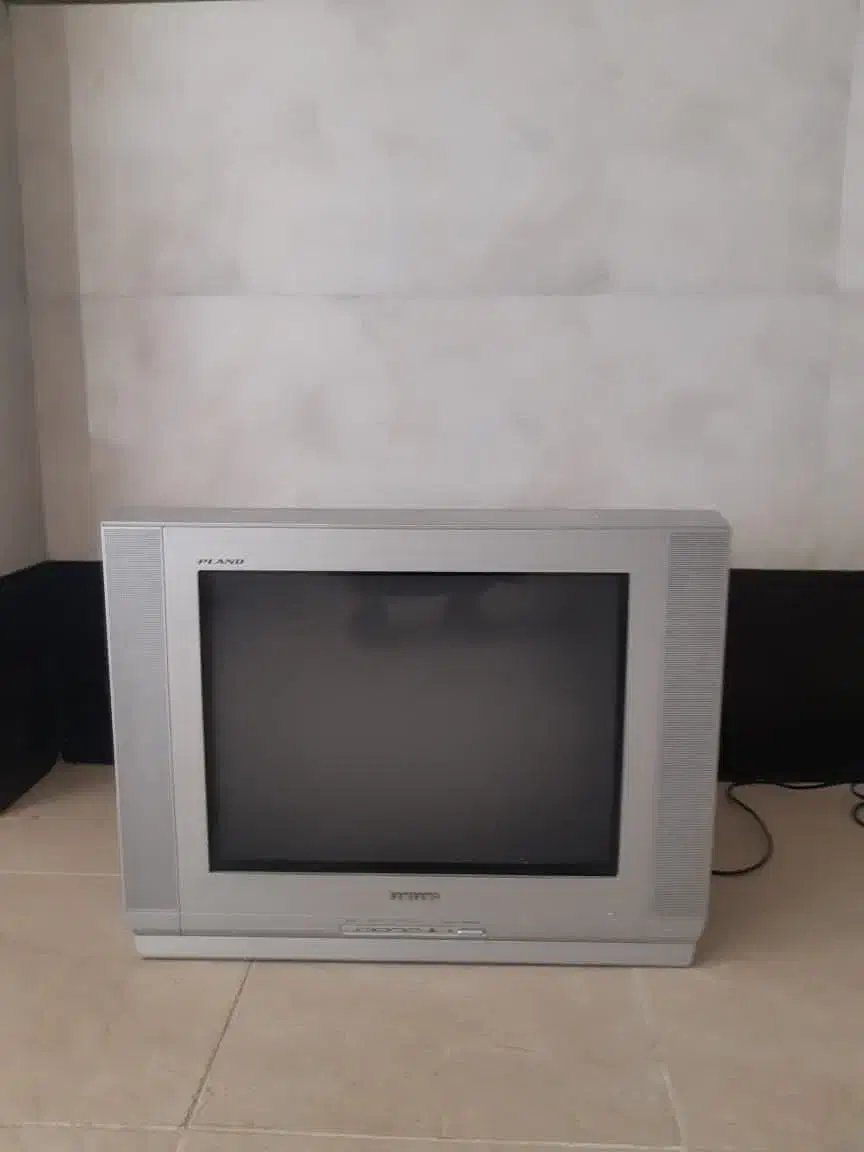 تلوزیون سامسونگ ۲۱|تلویزیون و پروژکتور|اصفهان, کوی ولی عصر|دیوار