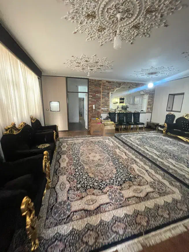 ۱۶۰متر دوخواب نورگیر بر بلوار سعادت|اجارهٔ آپارتمان|شیراز, صاحب الزمان|دیوار