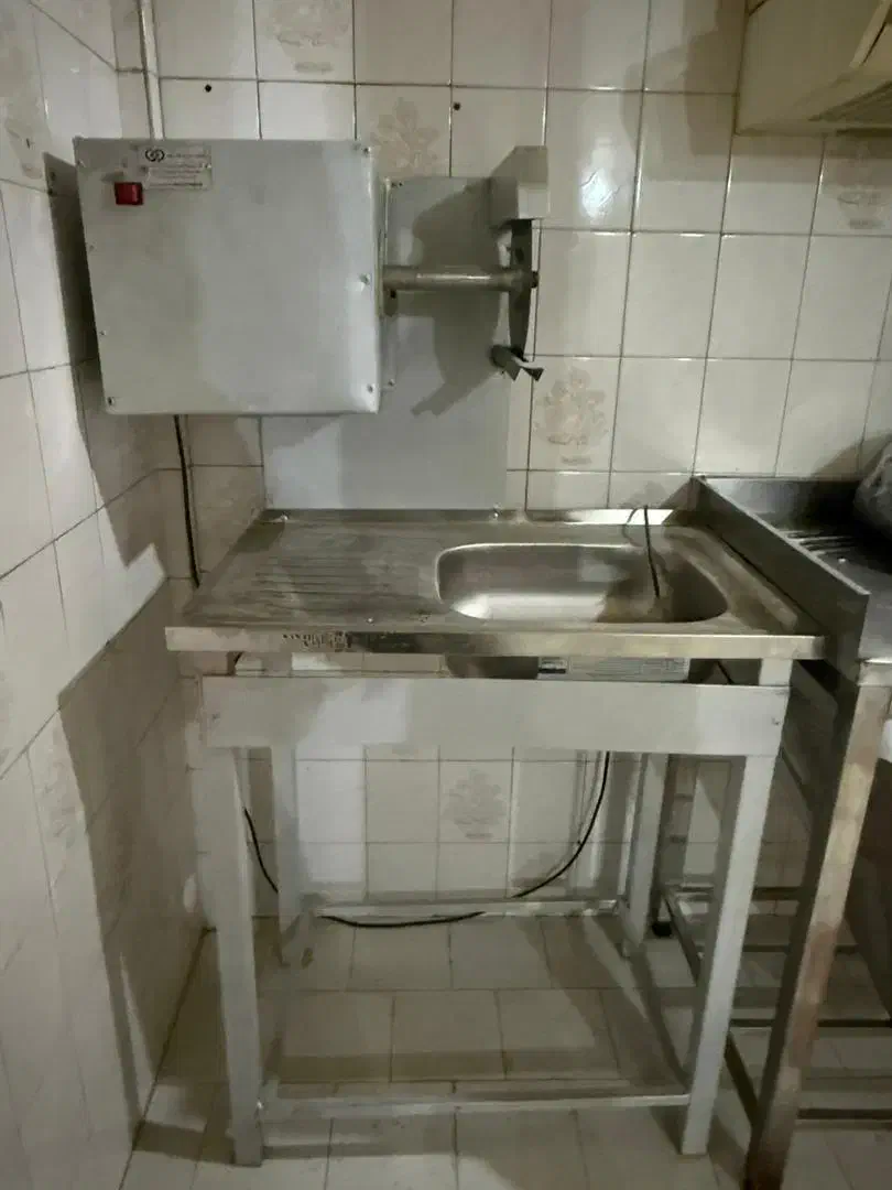 تعمیرات دستگاه تخمه صنعتی )ابغوره گیری)برش مرغ)|خدمات پیشه و مهارت|ری, بازار آهن|دیوار