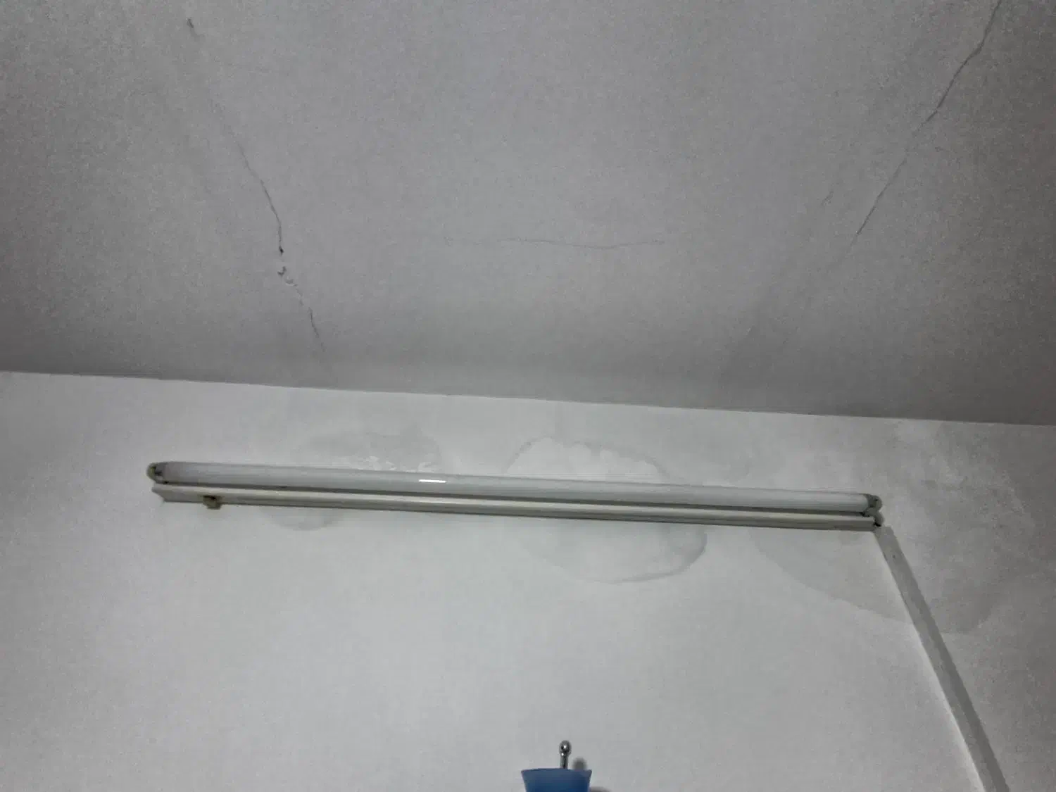 مهتابی کامل|لامپ و چراغ|ساوه, |دیوار