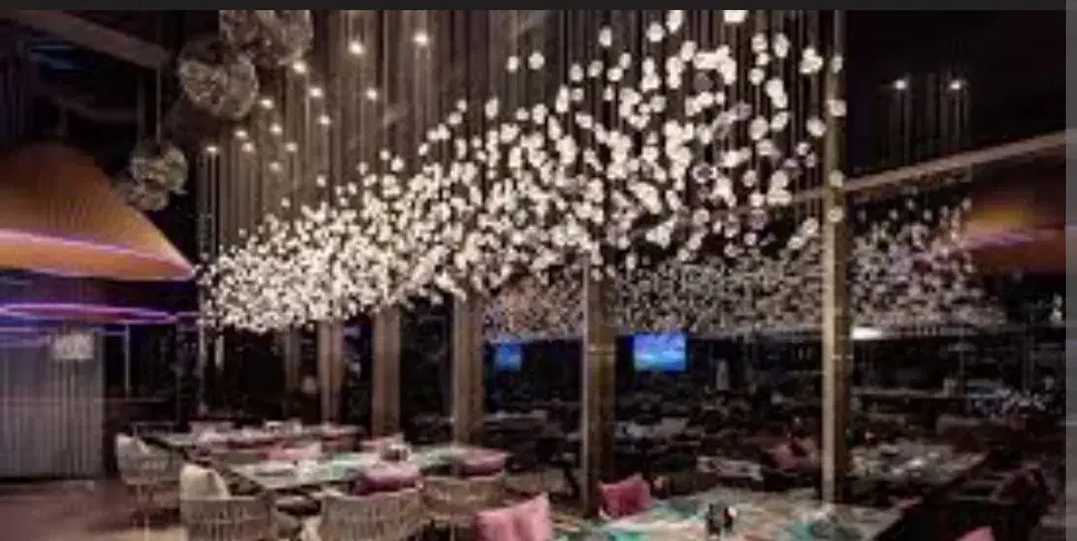 سوشی زن|استخدام خدمات فروشگاه و رستوران|تهران, شهرک غرب|دیوار