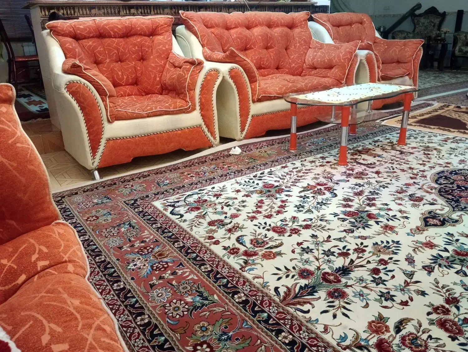 مبل|مبلمان خانگی و میز عسلی|بیجار, |دیوار