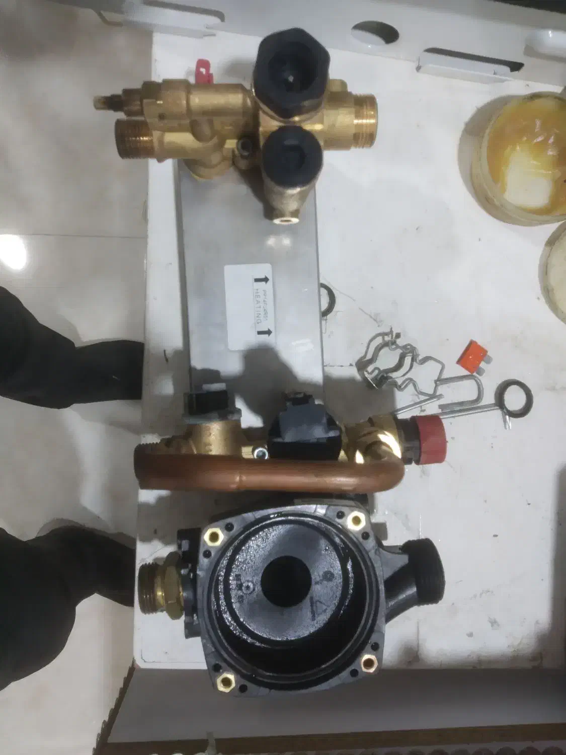 تعمیر و سرویس پکیج،برقکاری وتعمیربالابر ساختمان|خدمات پیشه و مهارت|فولادشهر, سایت صنعتی کاوه|دیوار