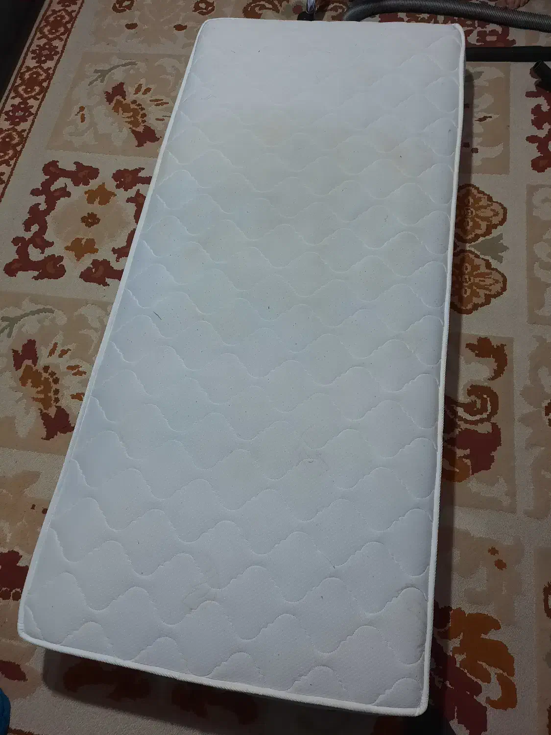 تشک یک نفره در حد نو|تشک تختخواب|کرمان, |دیوار