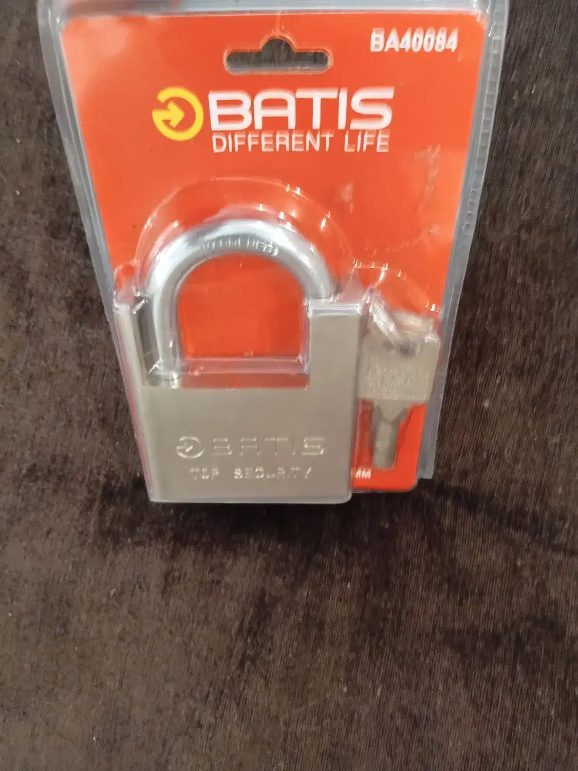 قفل آویز ضداسید|ابزارآلات|تهران, هروی|دیوار