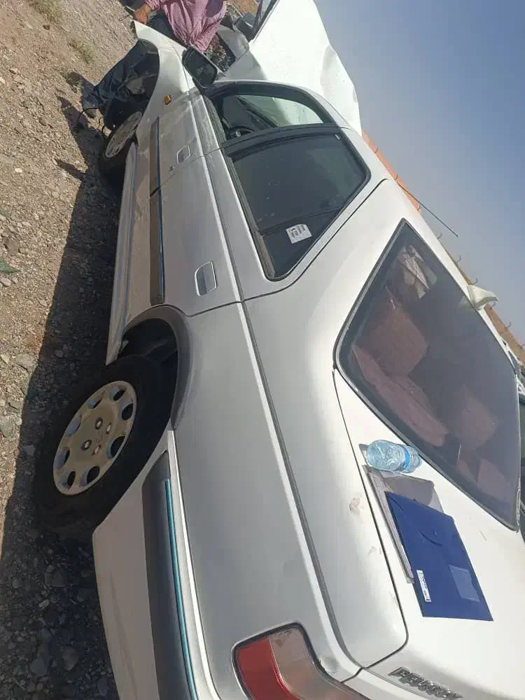 پارس سفید تصادفی|خودرو سواری و وانت|سیرجان, |دیوار