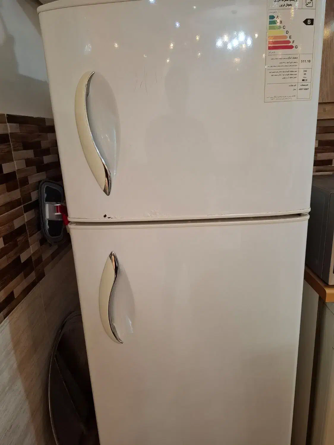یخچال امرسان/ ۱۶ فوت/ سالم با خنک کنندگی خوب|یخچال و فریزر|رشت, منظریه|دیوار