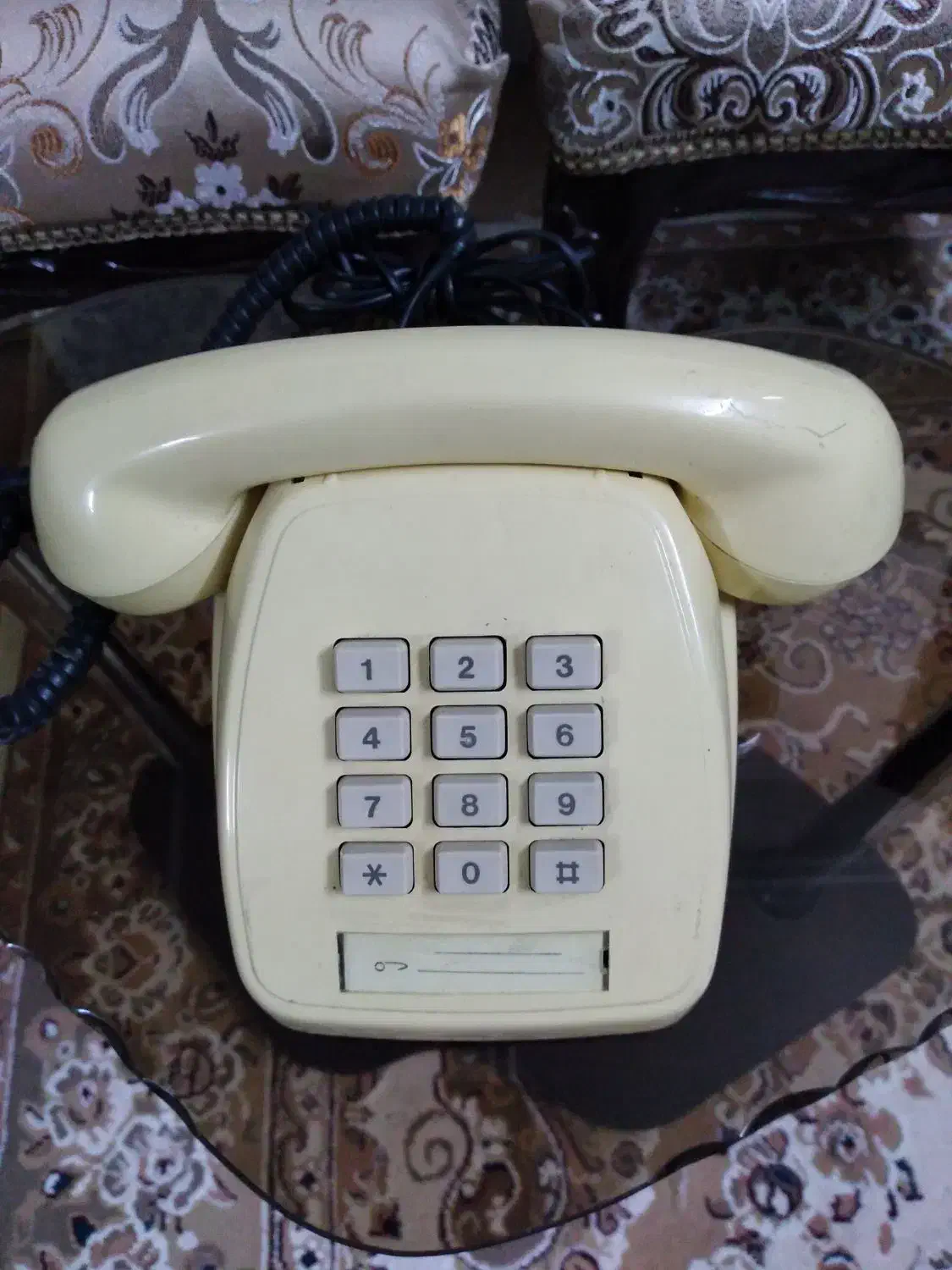 تلفن قدیمی نوستالوژی سالم قابل استفاده|کلکسیون اشیاء عتیقه|پیشوا, |دیوار