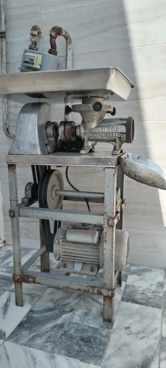 چرخ گوشت مناسب برای رستوران|کافیشاپ و رستوران|گناباد, |دیوار