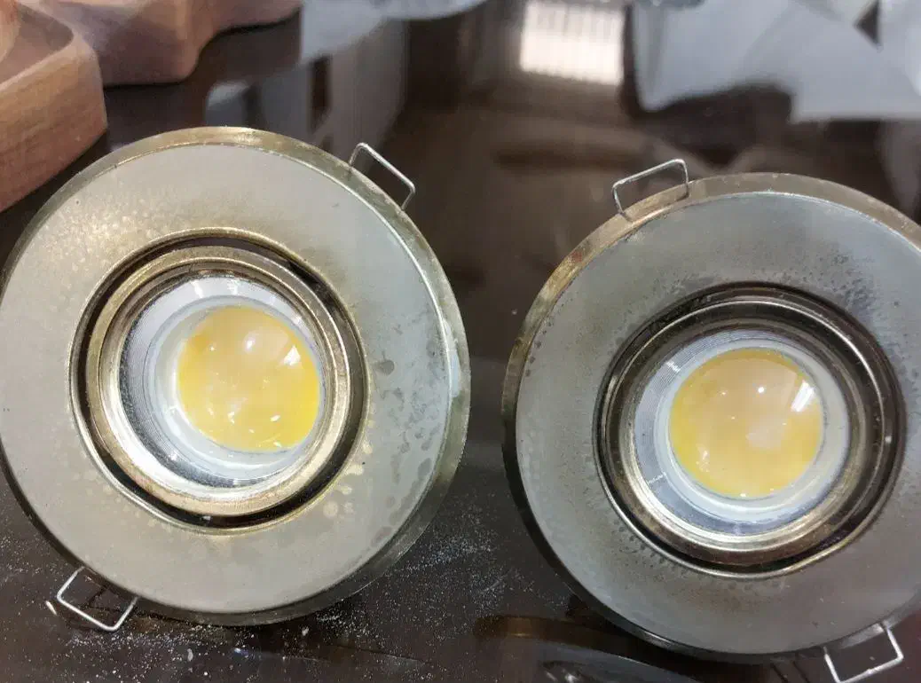 هالوژن  سقفی رنگ زرد|لامپ و چراغ|تهران, افسریه شمالی|دیوار