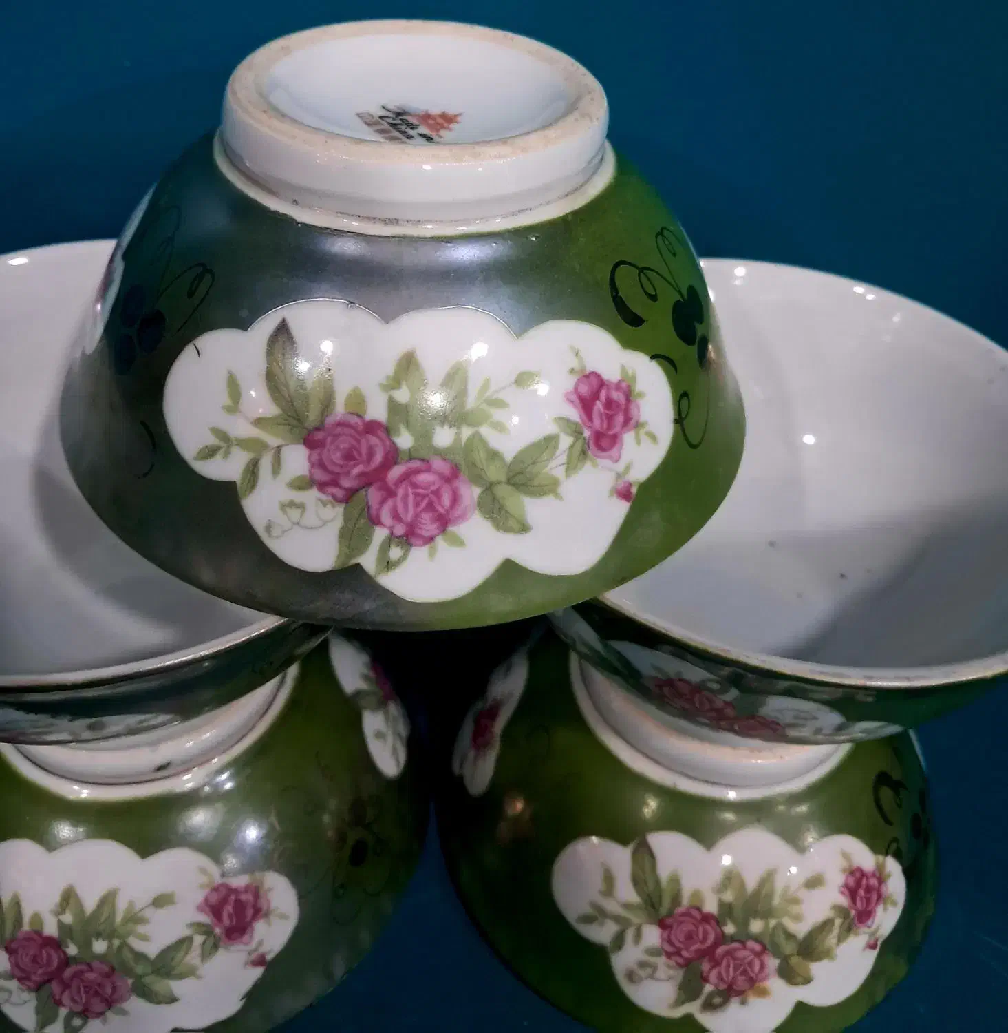 پیاله خاص گلقرمز(معاوضه کالا به کالا) عضو کانالشو|کلکسیون اشیاء عتیقه|قم, شهید رجایی|دیوار