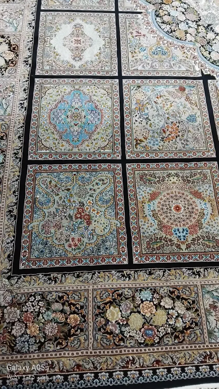 قالی در حد نو|فرش|قوچان, |دیوار