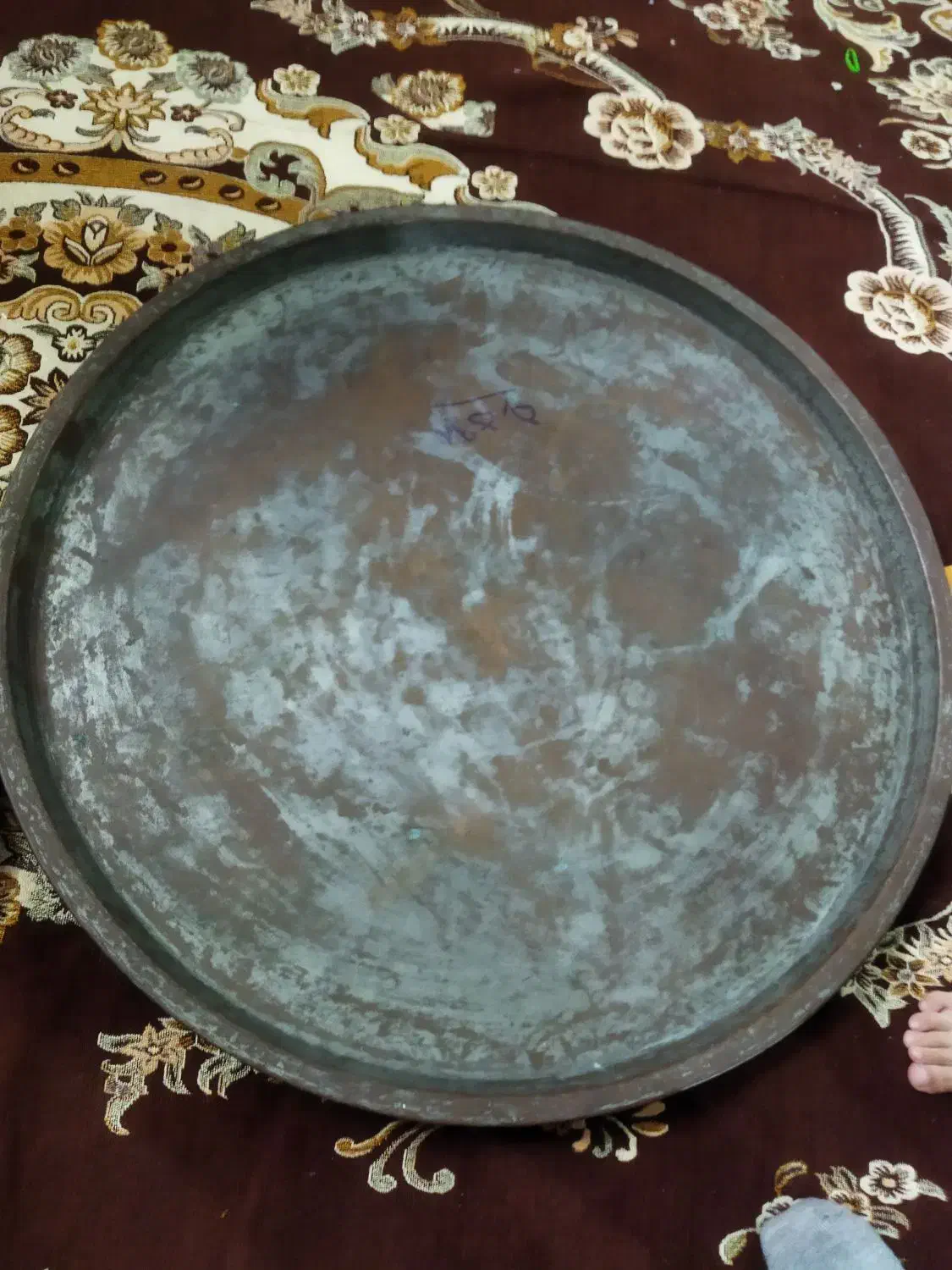 مجمع مسی رشته خوشکار|کلکسیون اشیاء عتیقه|لاهیجان, بوجایه|دیوار