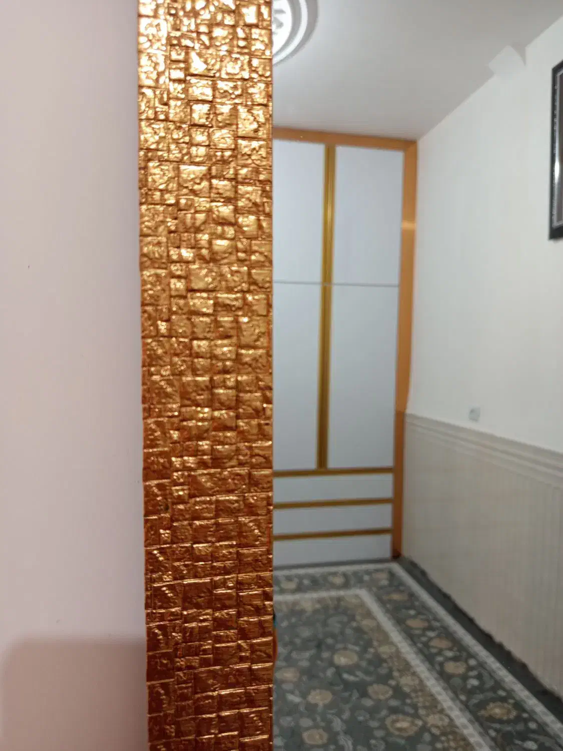 آینه نو|آینه|سرپل ذهاب, |دیوار