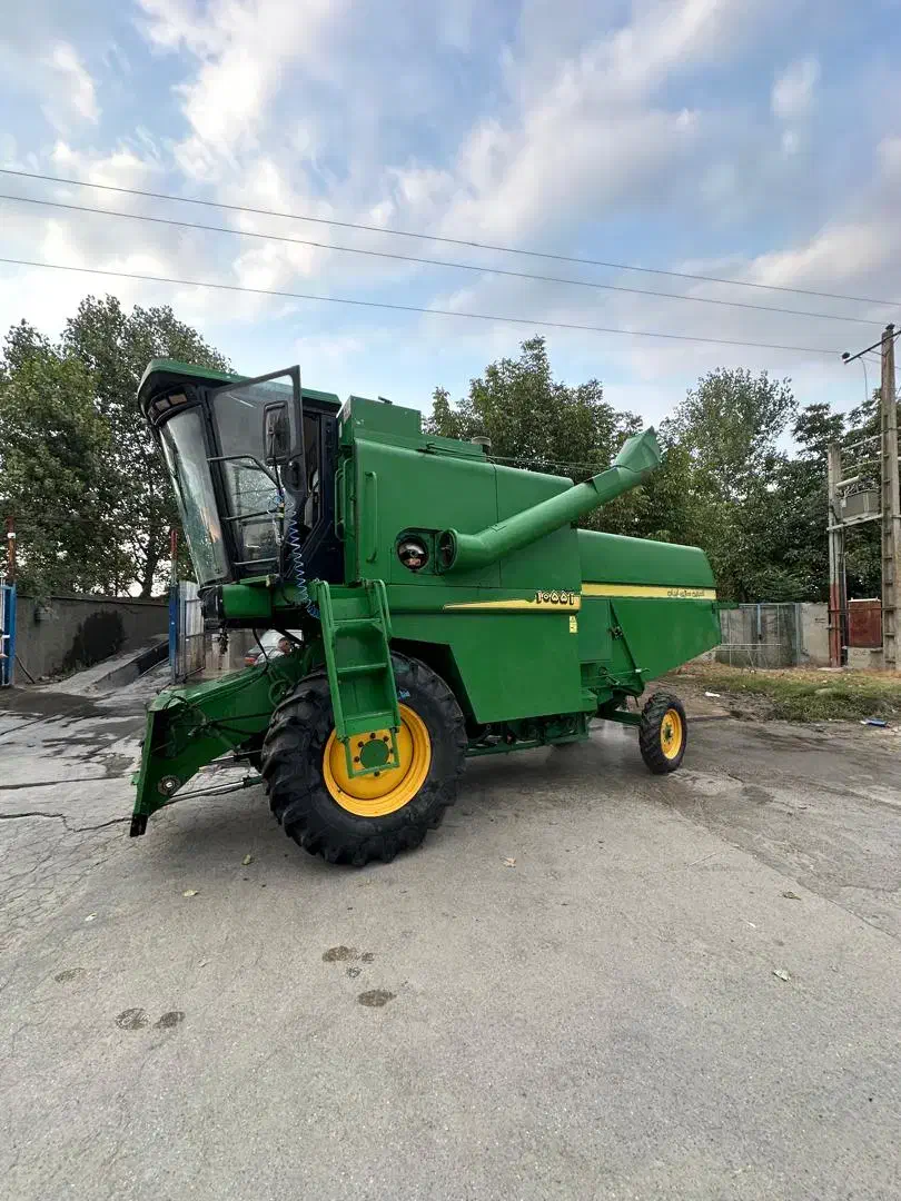 کمباین 1055 یوچای|خودرو سنگین|گلوگاه, |دیوار