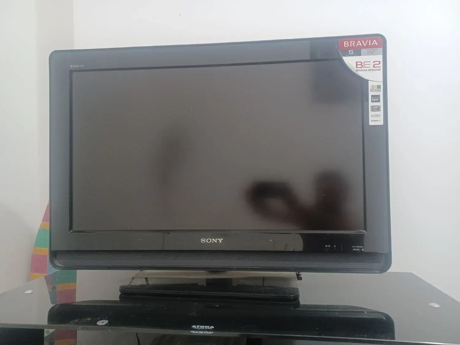 تلوزیون ۳۲ اینچ.سونی‌‌‌.  ال سی دی|تلویزیون و پروژکتور|صدرا-فارس, فاز ۱|دیوار