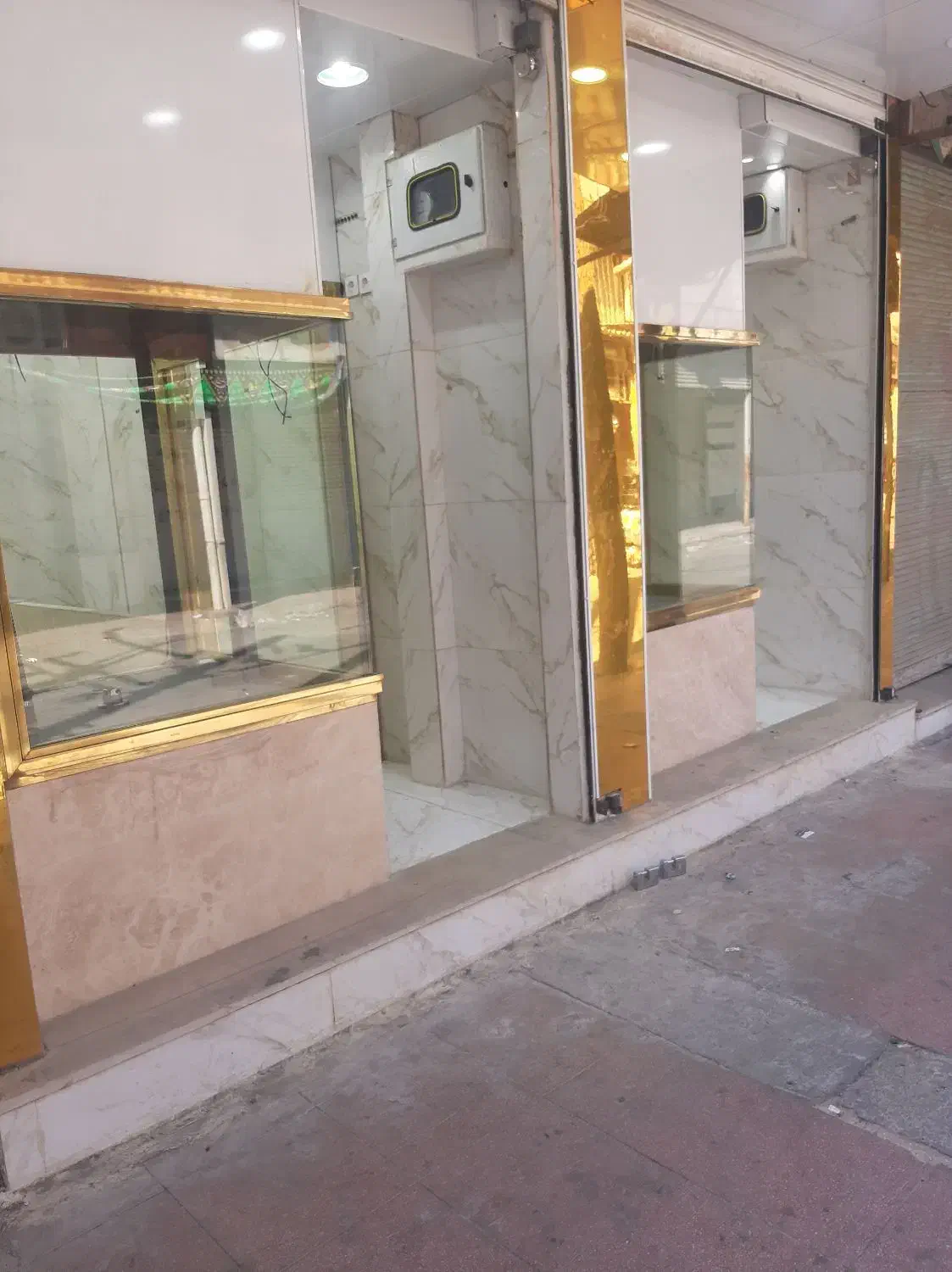 فروش مغازه طلافروشی|فروش مغازه و غرفه|اهواز, نادری|دیوار