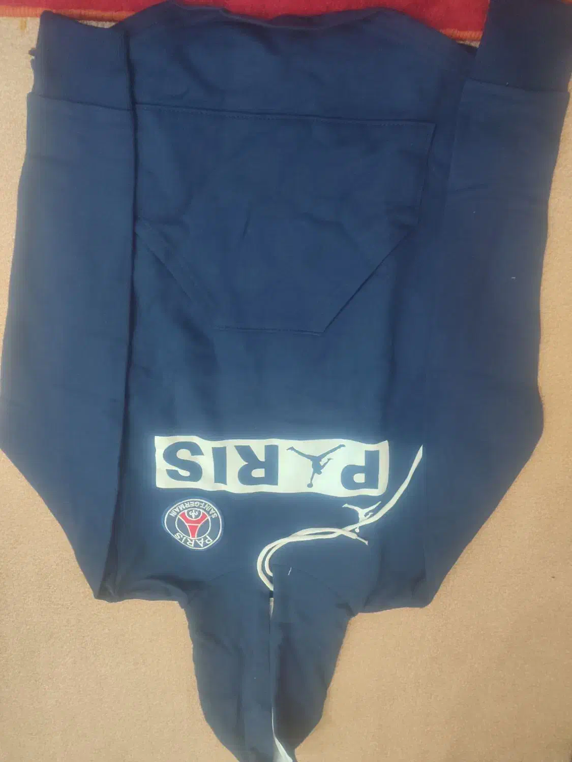 هودی نو|لباس|گنبد کاووس, |دیوار