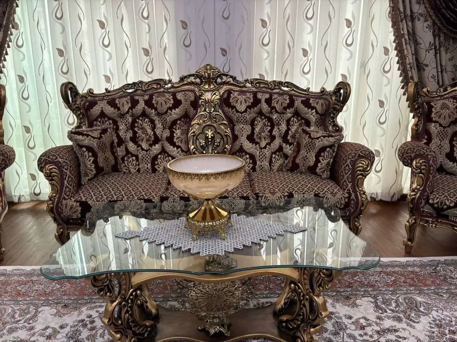 مبلمان ۹ نفره با میز ناهارخوری خوری ۶ نفره چوب راش|مبلمان خانگی و میز عسلی|فشم, |دیوار