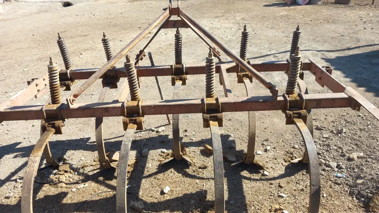 پنج خیش|ماشینآلات صنعتی|انگوت, |دیوار