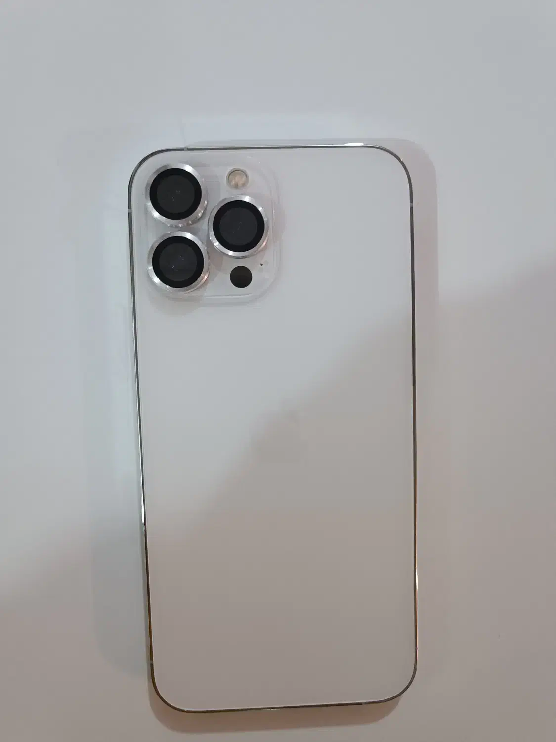 ۱۳پرومکس سفید،جم|موبایل|جم, |دیوار