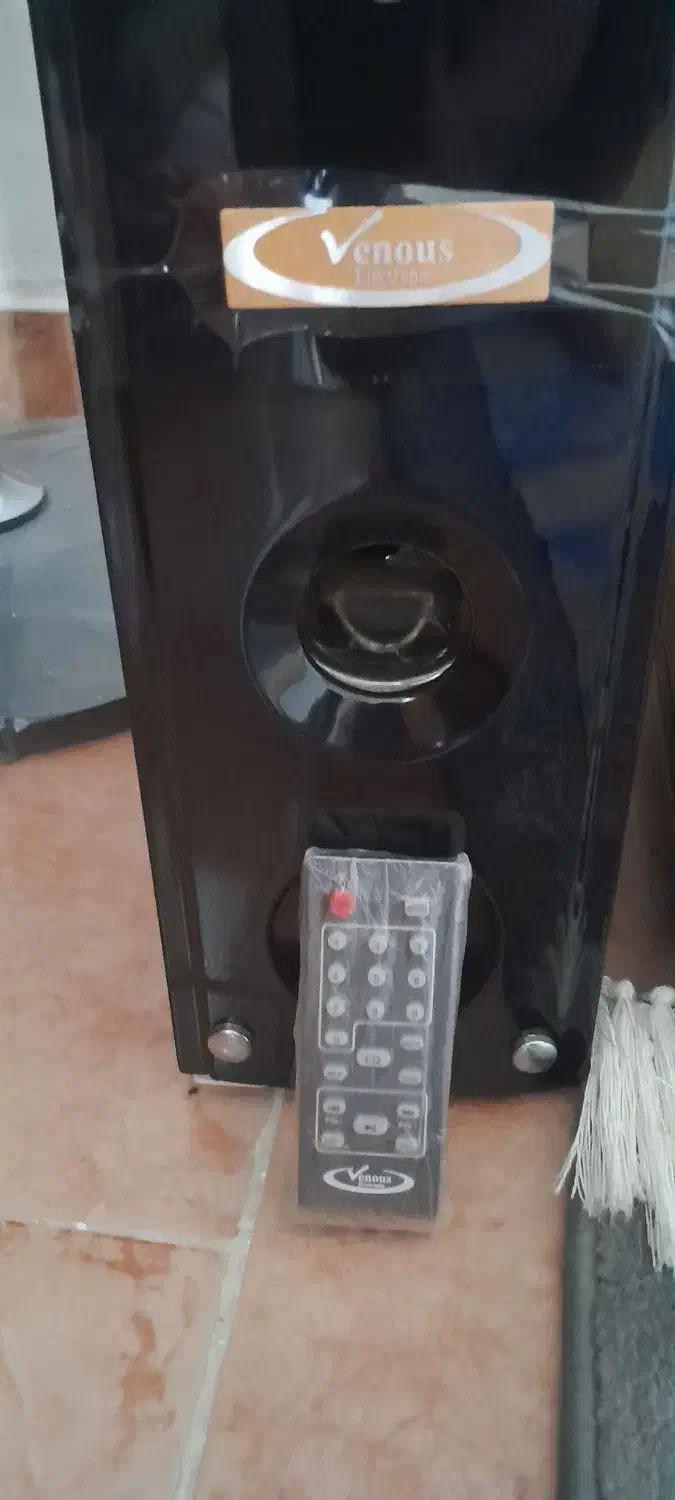 اسپیکر دوقلوی وینوس|سیستم صوتی خانگی|رشت, جانبازان|دیوار