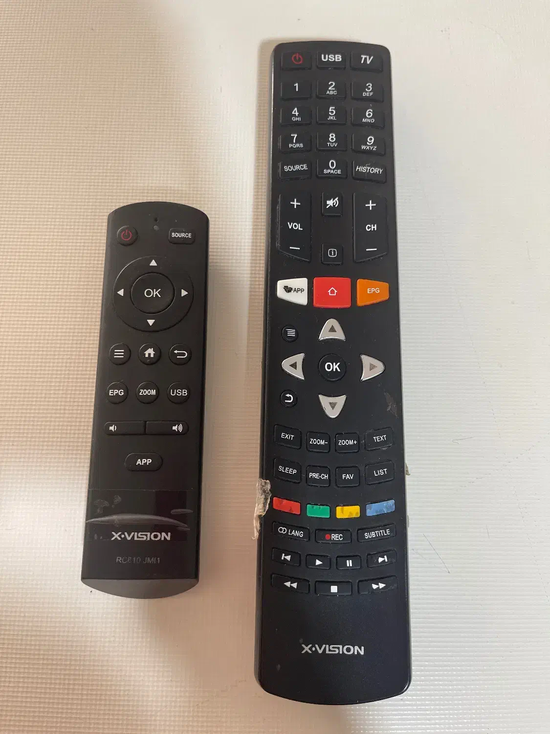 کنترل تلویزیون ایکس ویژن|تلویزیون و پروژکتور|مشهد, حجاب (شهرک غرب)|دیوار