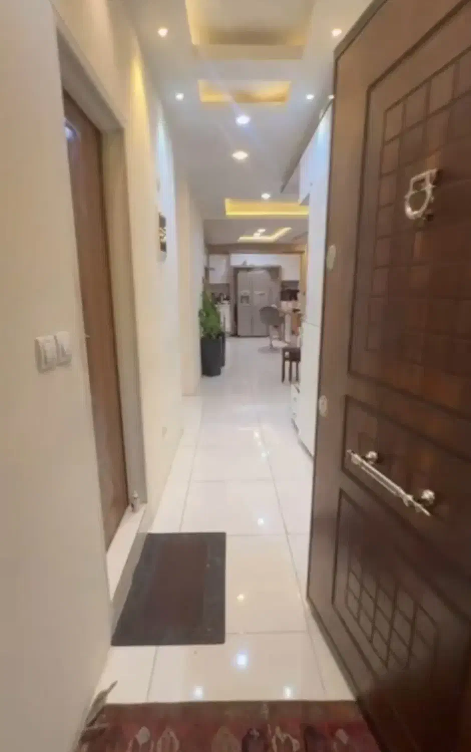 فروش سه خواب شیک نزدیک خیابان اصلی|فروش آپارتمان|شیراز, ابیوردی|دیوار