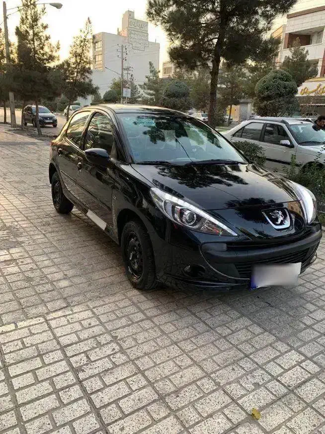 ۲۰۷ پانا سقف شیشه صفر|خودرو سواری و وانت|مشهد, شریف|دیوار