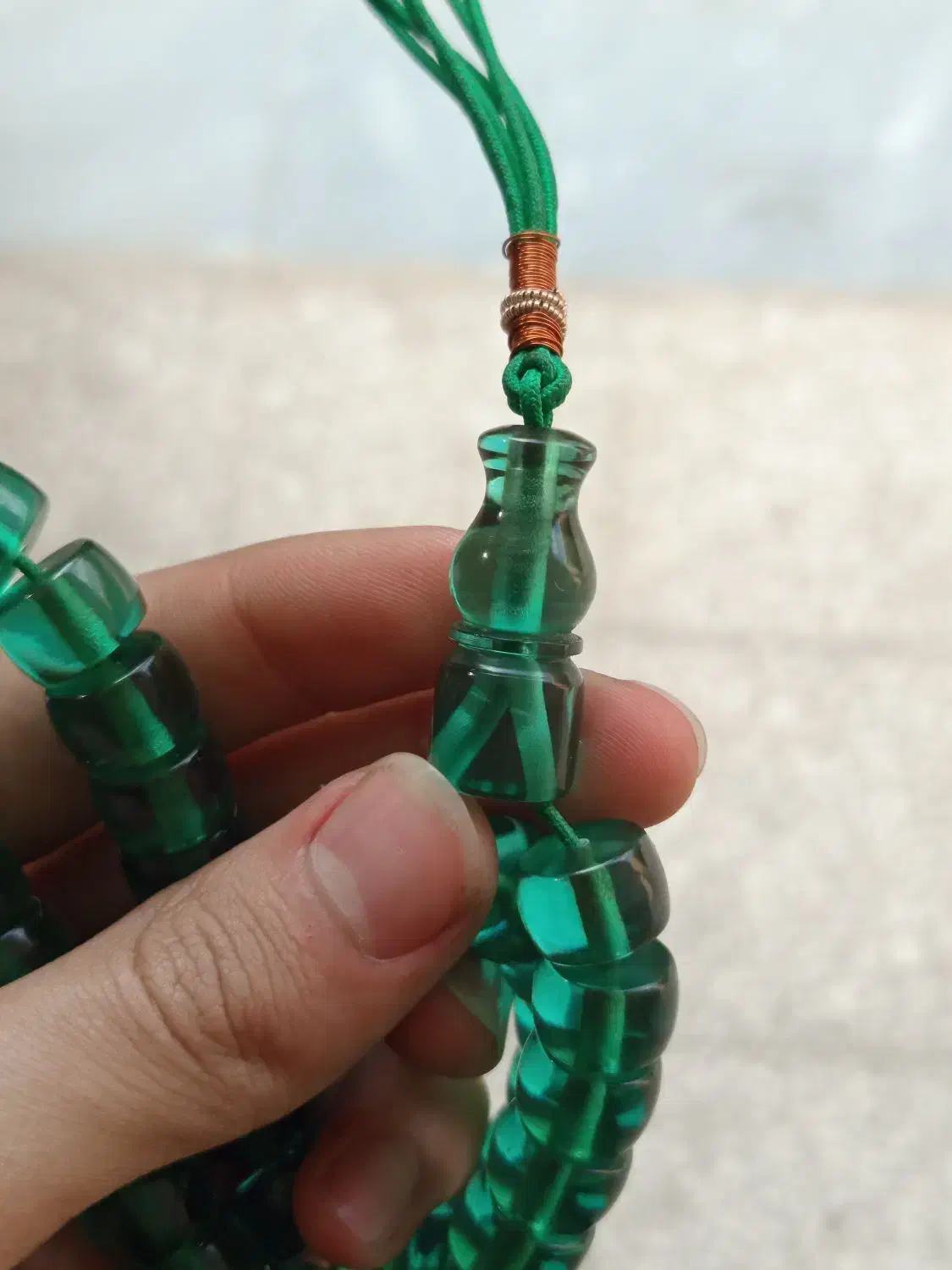 تسبیح سندلوس|جواهرات|قم, شاه احمد قاسم|دیوار