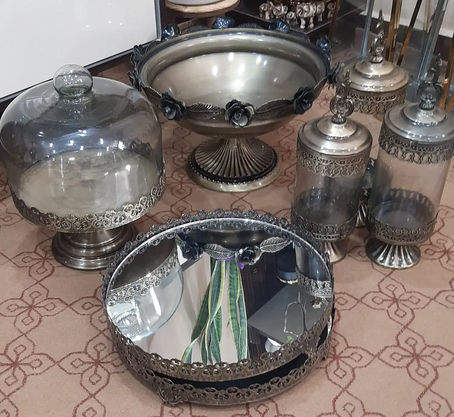 ظروف پذیرایی رنگ آنتیک ثابت|ظروف سرو و پذیرایی|اهواز, فرهنگ شهر|دیوار