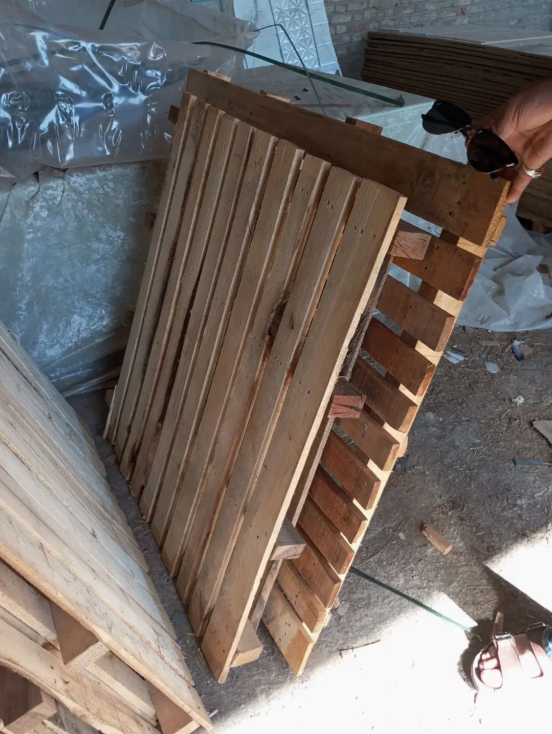 پالت چوبی|خدمات پیشه و مهارت|گنبد کاووس, |دیوار