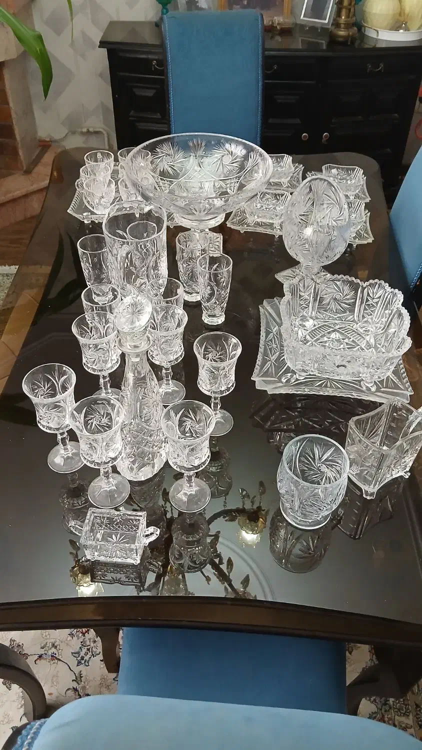 سرویس کریستال چک خورشیدی|ظروف سرو و پذیرایی|پردیس, فاز ۴|دیوار