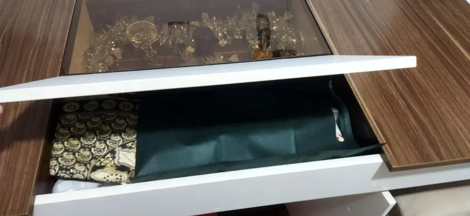 میز ناهار خوری هفت نفره|میز و صندلی غذاخوری|بندر انزلی, پرستار|دیوار