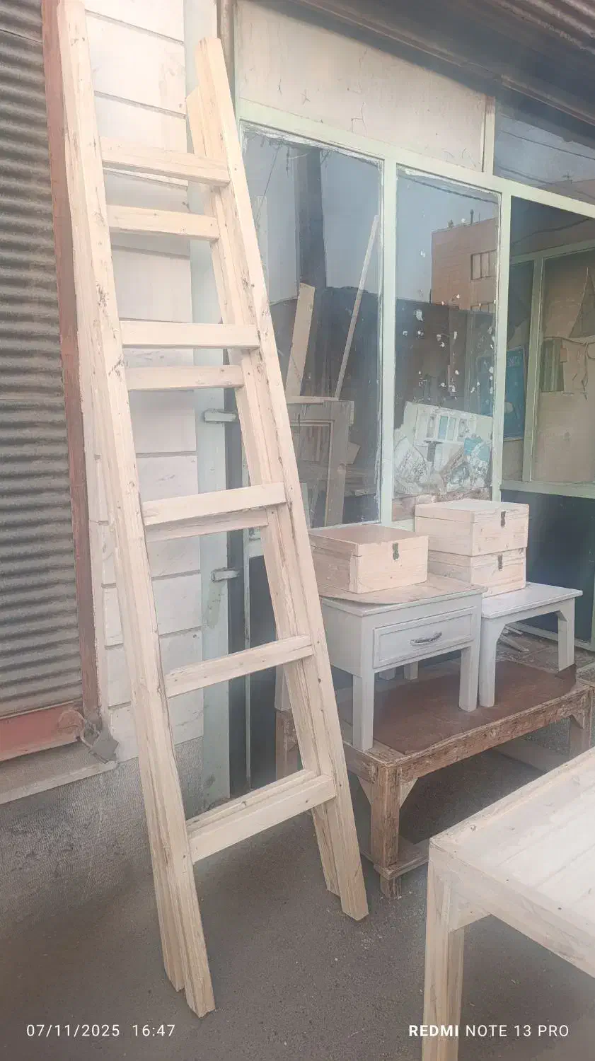 کرسی چوبی|مبلمان خانگی و میز عسلی|محمدیه-قزوین, |دیوار