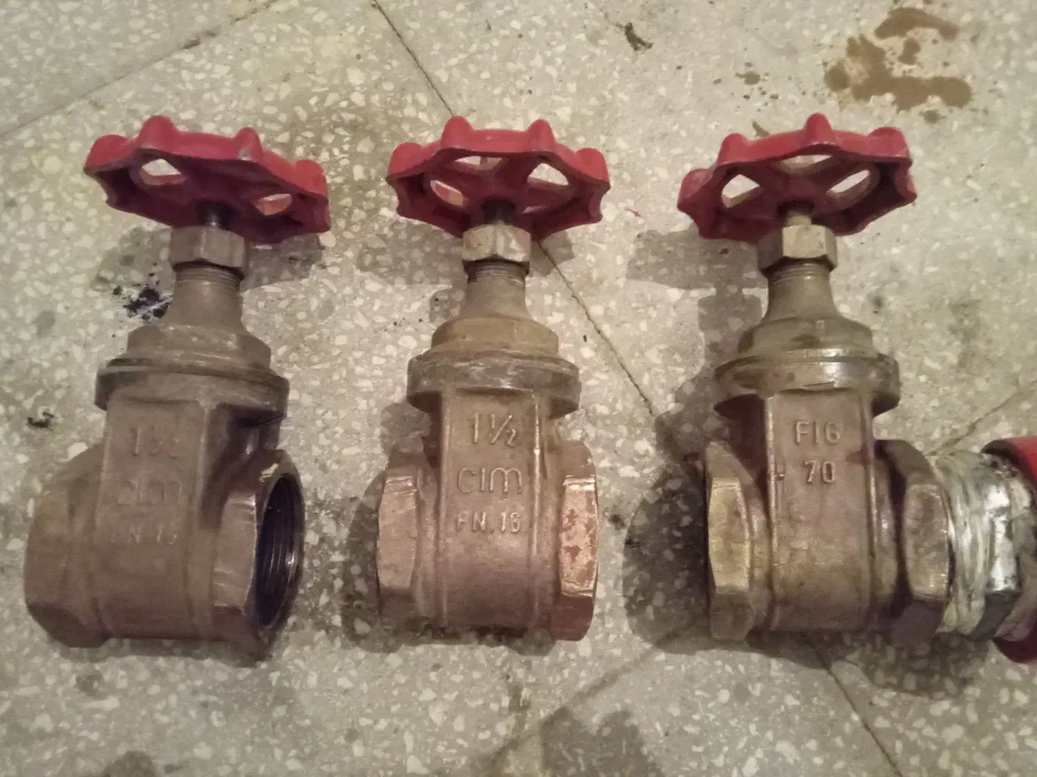 موتورخانه شوفاژ|آبگرمکن، پکیج، شوفاژ|سبزوار, ولیعصر (نجار آباد)|دیوار