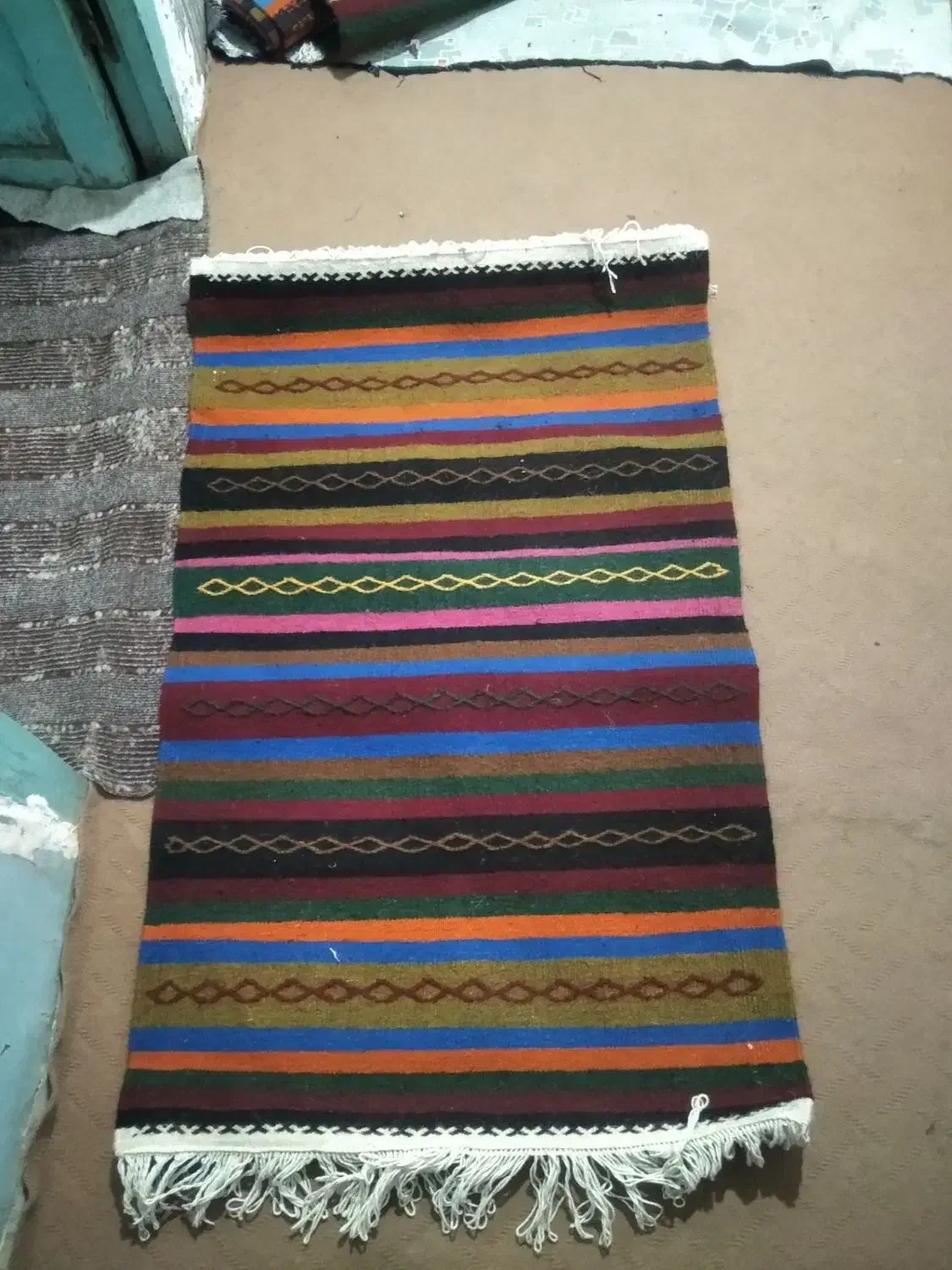 پادری|گلیم، جاجیم، گبه|بیرجند, |دیوار