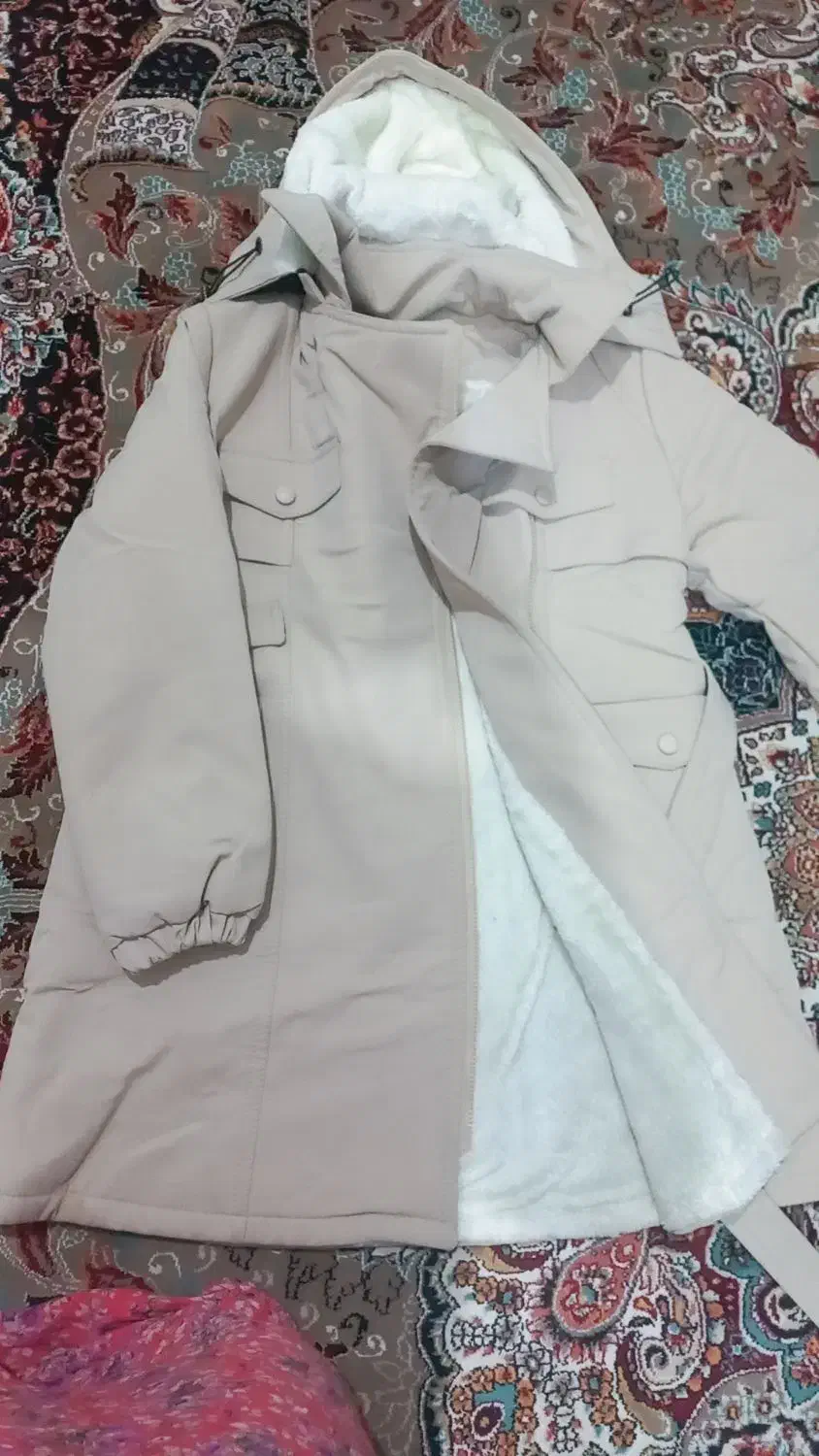 کاپشن سه هفته پیش گرفتم قصد فروش دارم|لباس|سیمین شهر, |دیوار