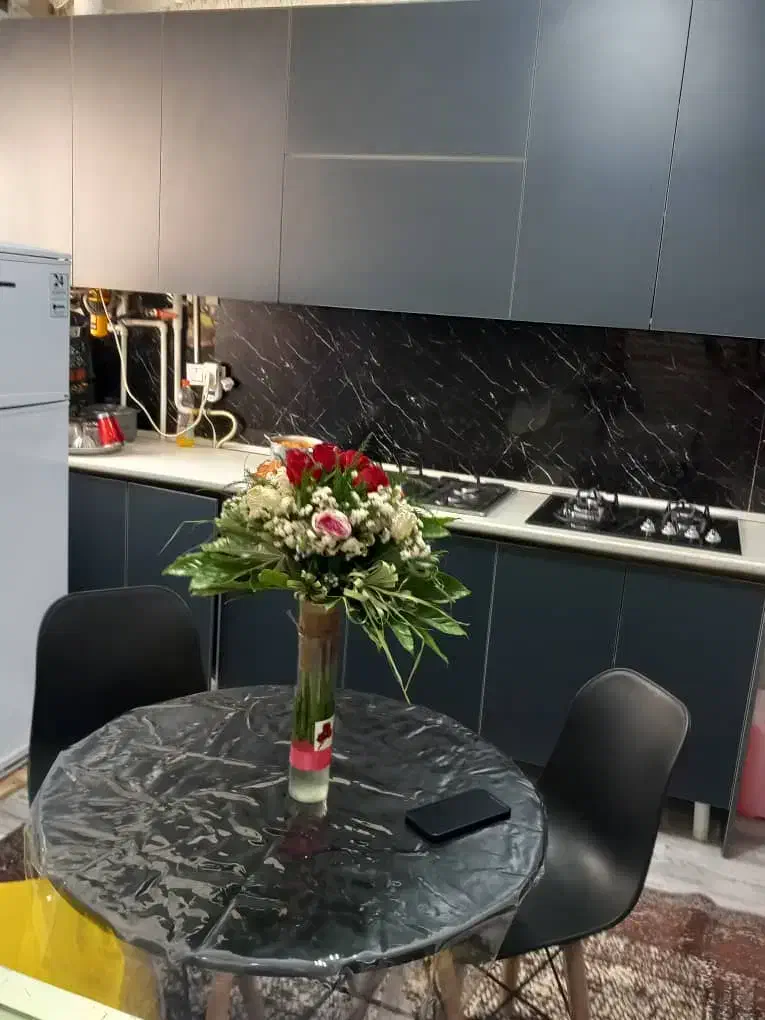 خوابگاه دخترانه آنا|اجارهٔ کوتاه‌مدت آپارتمان و سوئیت|تهران, بهار|دیوار