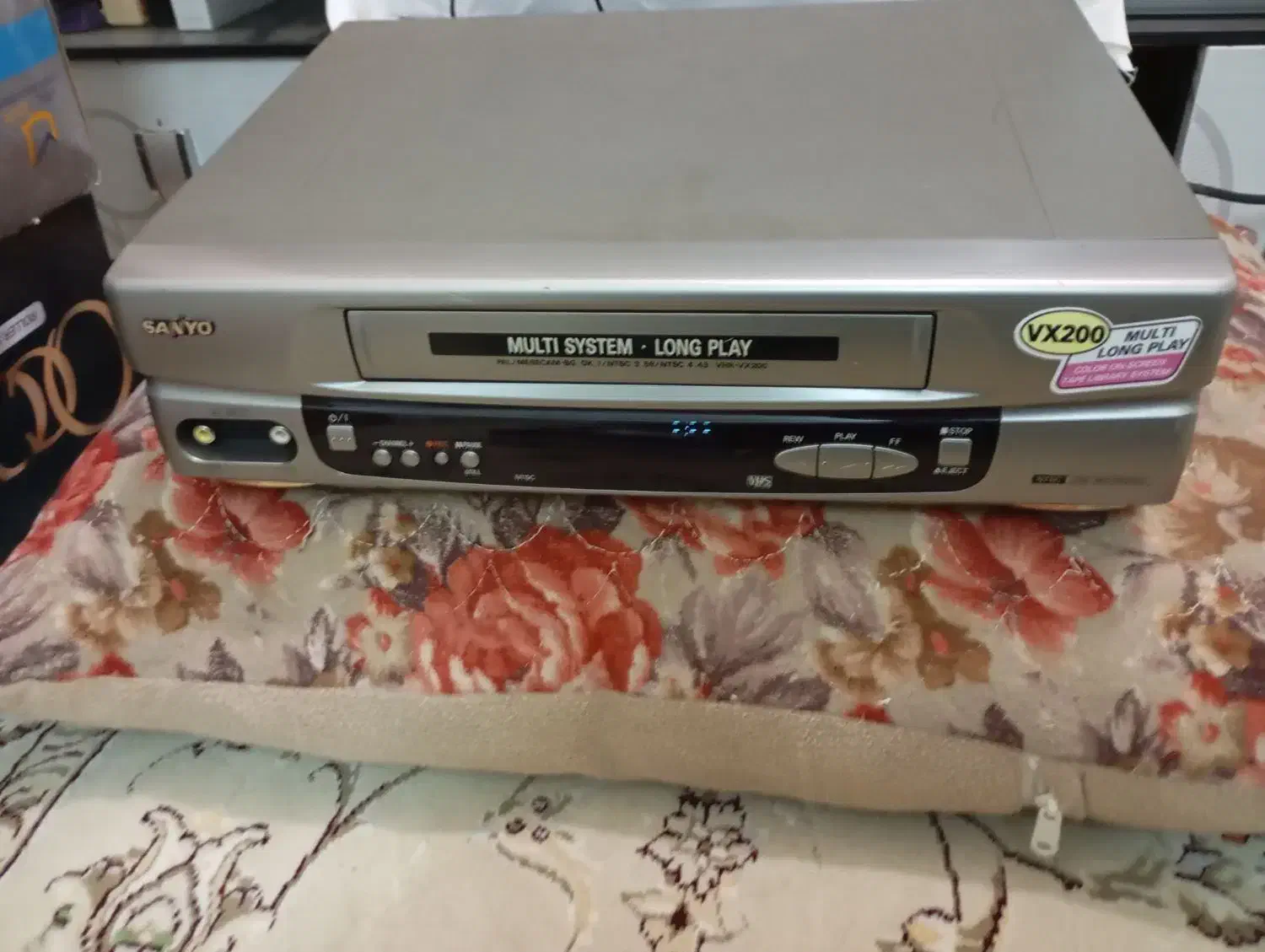 ویدیو وی اچ اس ثانیه ژاپن|پخش‌کننده DVD و ویدیو|بروجرد, |دیوار