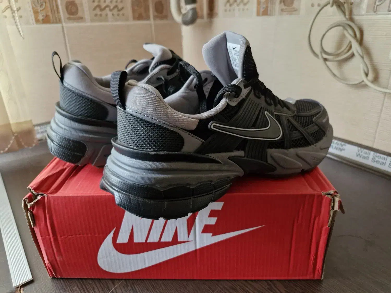 کتونی نایک V2K سایز 45 مستر کوالیتی ویتنام|کیف، کفش، کمربند|قزوین, |دیوار