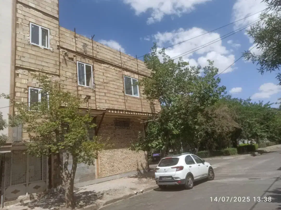 هوایی ۱۲۰ متر سه نبش فضای سبز|فروش آپارتمان|مشهد, خواجه ربیع|دیوار